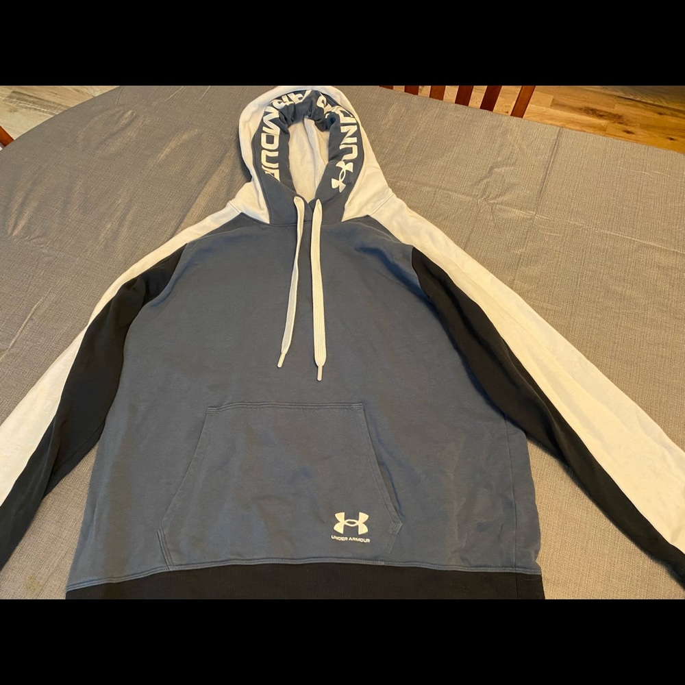 Under Armour Hoodie - Multi Color - XL